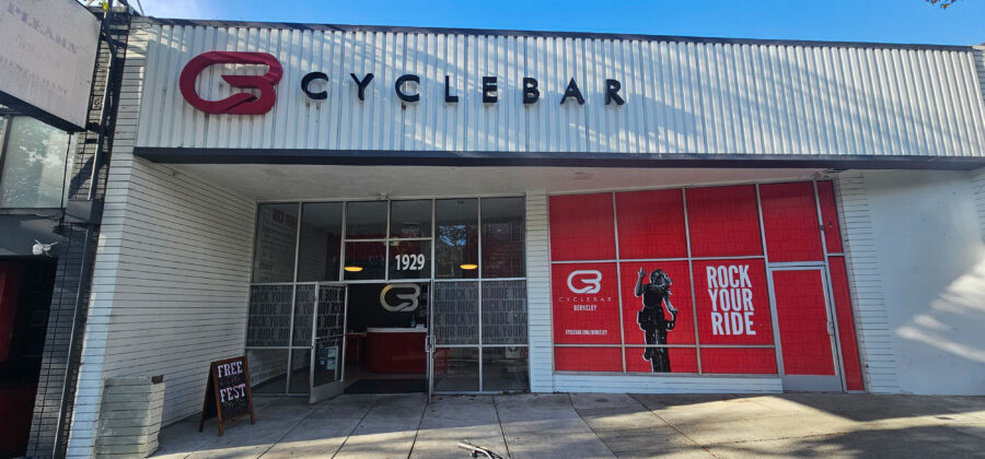 Cyclebar – Window Graphic